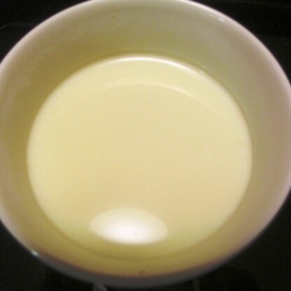 緑茶がミルクでまろやかになって、とっても美味しかったです♪
黒糖のコクのある甘さも良いですね☆
ご馳走様でした
('-'*)♪